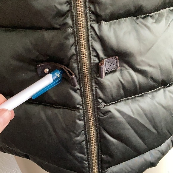 Carolina HERRERA green hooded coat SMALL. AS IS - Picture 5 of 14